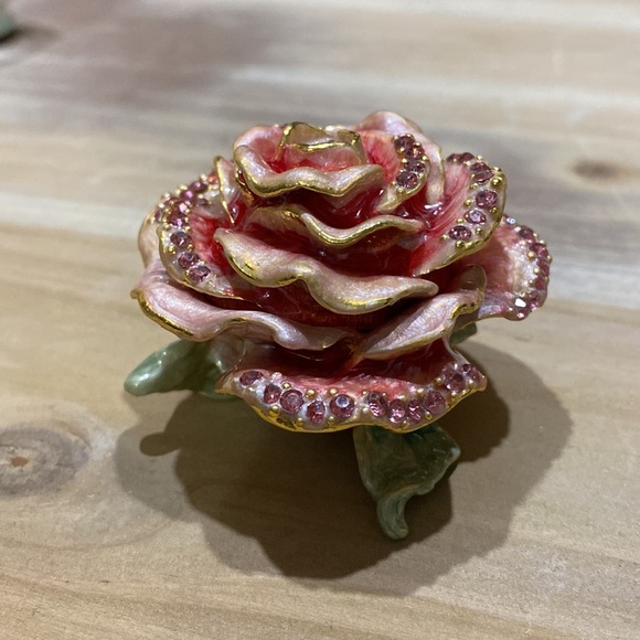 Rose trinket box - Picture 3 of 5